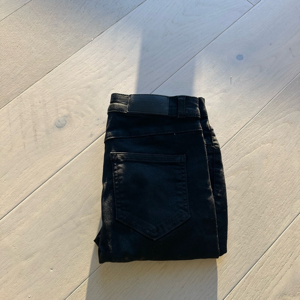 Fit jeans skinny jeans! Size small